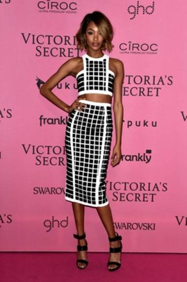 Jourdan Dunn Thinks Male Models Have Harder Catwalk Challenge