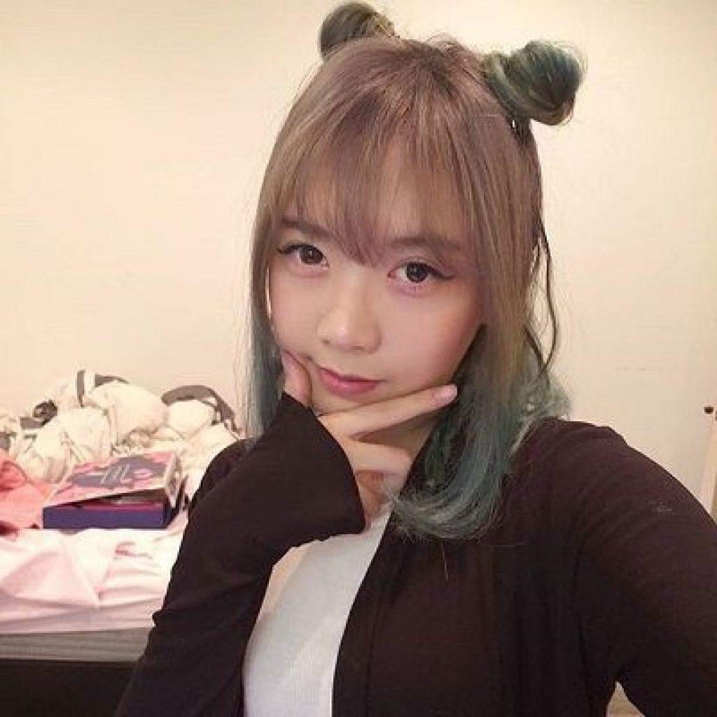 10 Best Twitch Thots of 2021 | Most Popular Twitch Thots - Lilypichu (2M Followers)