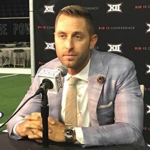 The Arizona Cardinals players have refused to give up on Kliff Kingsbury
