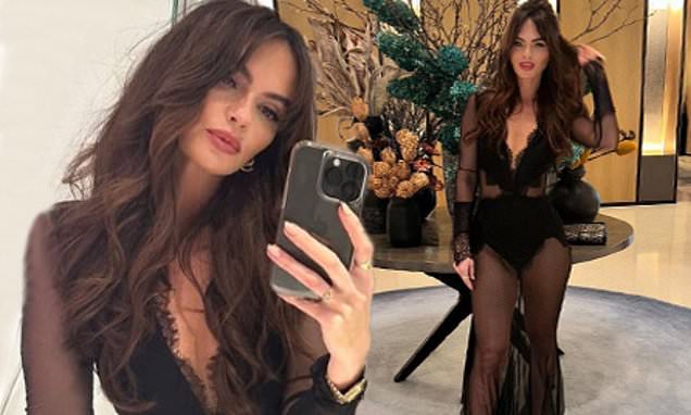 Jennifer Metcalfe flaunts her hot body in a slinky black dress in a series of recent mirror selfies
