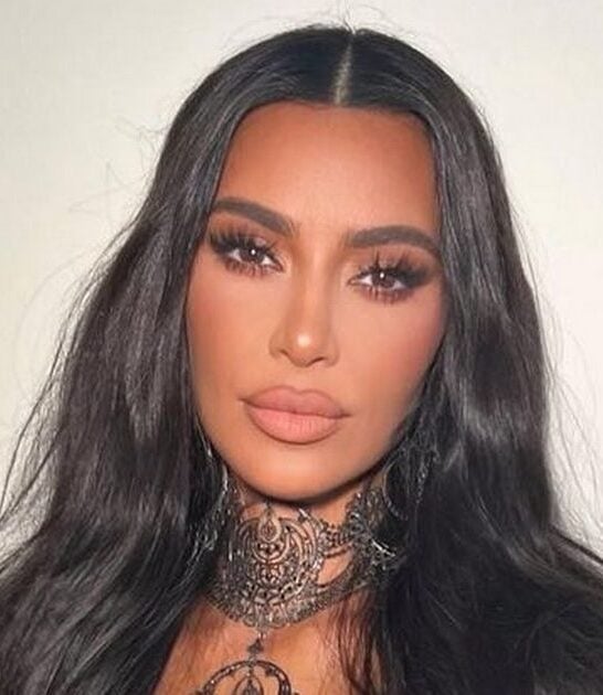 Kim Kardashian surprised her followers by posting an unretouched selfie ...