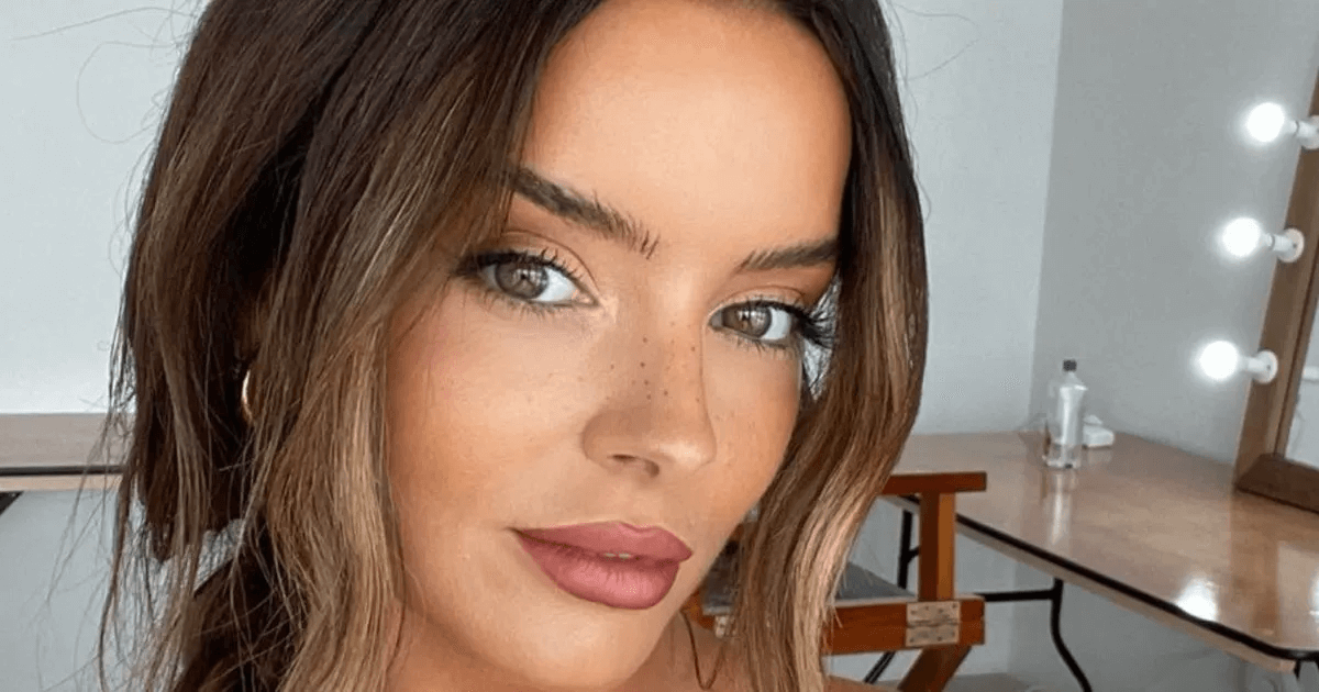With a see-through dazzling dress, Maura Higgins shows off her killer figure while ditching her bra