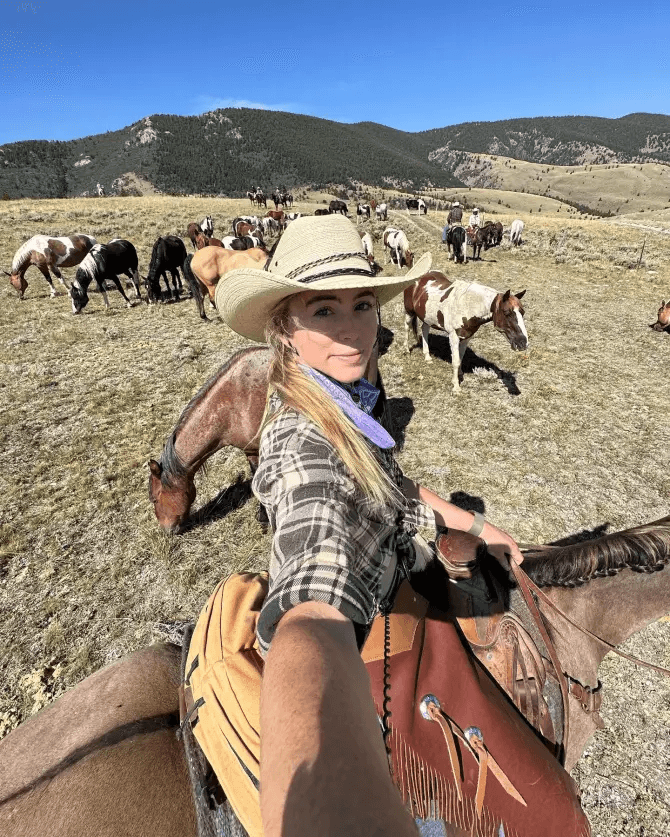 In her latest post, Grace Charis, the 22-year-old social media star showed off a travel adventure packed with action.