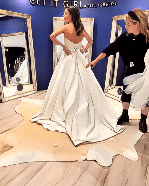 Faye Brookes, otherwise known as Kate Connor on Coronation Street, looked stunning as she tried on wedding dresses ahead of her upcoming big day.
