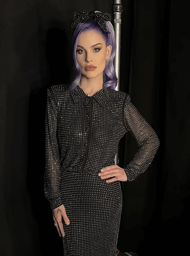 Taking to Instagram on Tuesday, Kelly Osbourne, 38, showed off her svelte figure and plump pout.