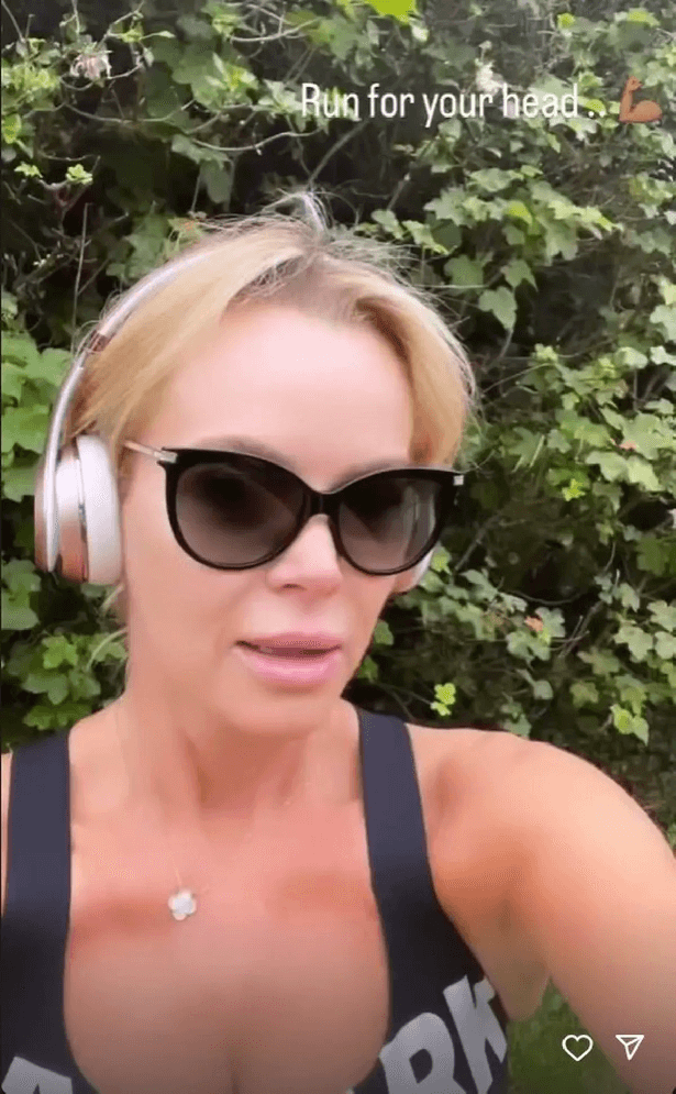 A stunning Amanda Holden flaunted her bombshell figure while jogging in skintight workout gear in the sunshine.