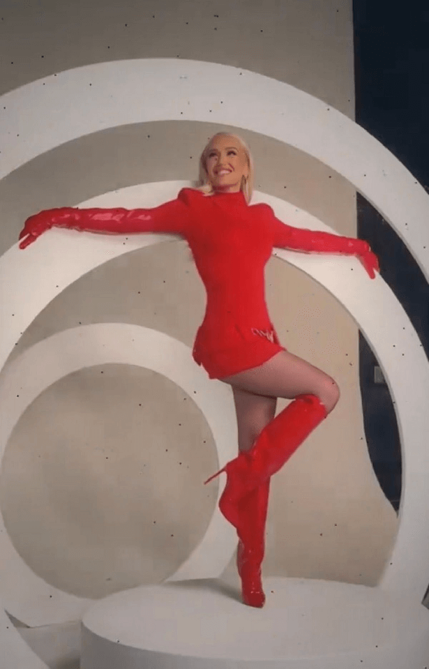 Fans were left feeling very hot under the collar after Gwen Stefani wore a skintight red PVC leather dress to showcase her ageless figure and seemingly endless legs.