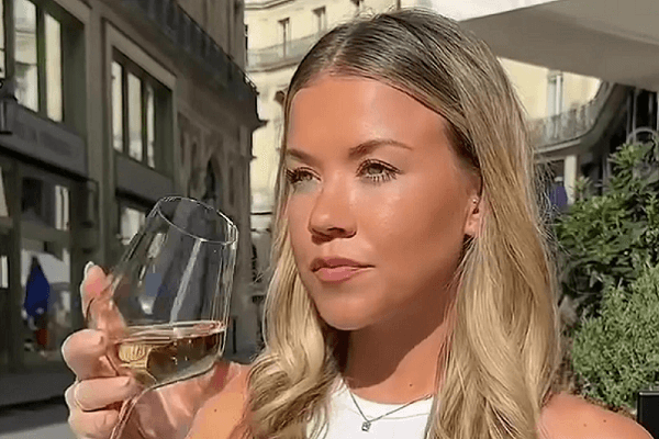 Hollie Shearer, 29, amazed fans as she wearing a see-through blue trousers and white crop top