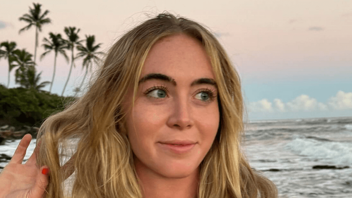 Grace Charis, 22, wearing a small bikini while lying on a boat, followers call her ‘unreal’