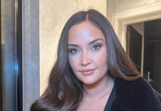The new look showcased by Jacquelina Jossa ahead of her Albert Square return has her fans going crazy online