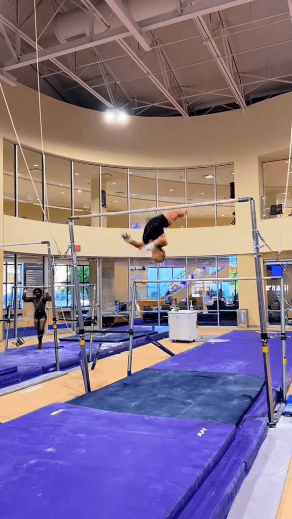 Olivia Dunne stuns fans with high-flying gymnastic acrobatics in clip she posted