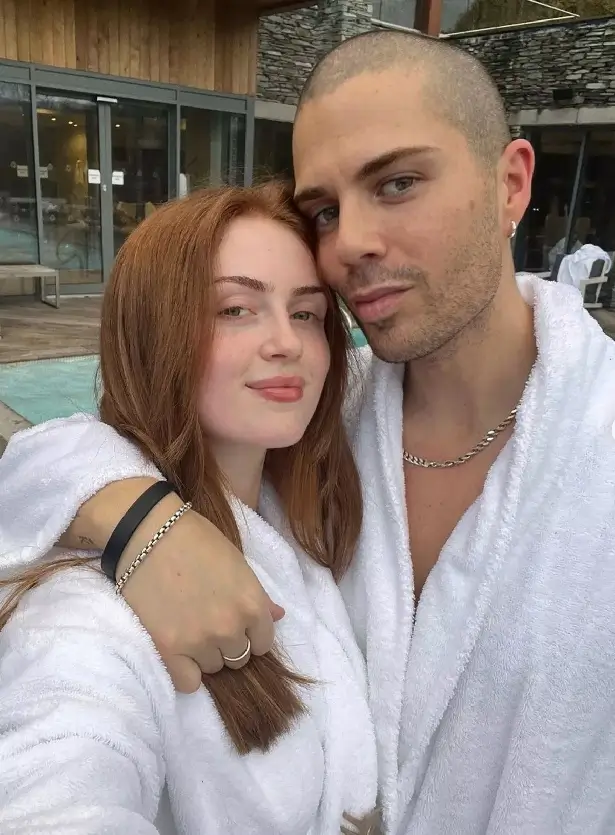 During another photo shoot, the actress and the singer wore matching fluffy white robes.