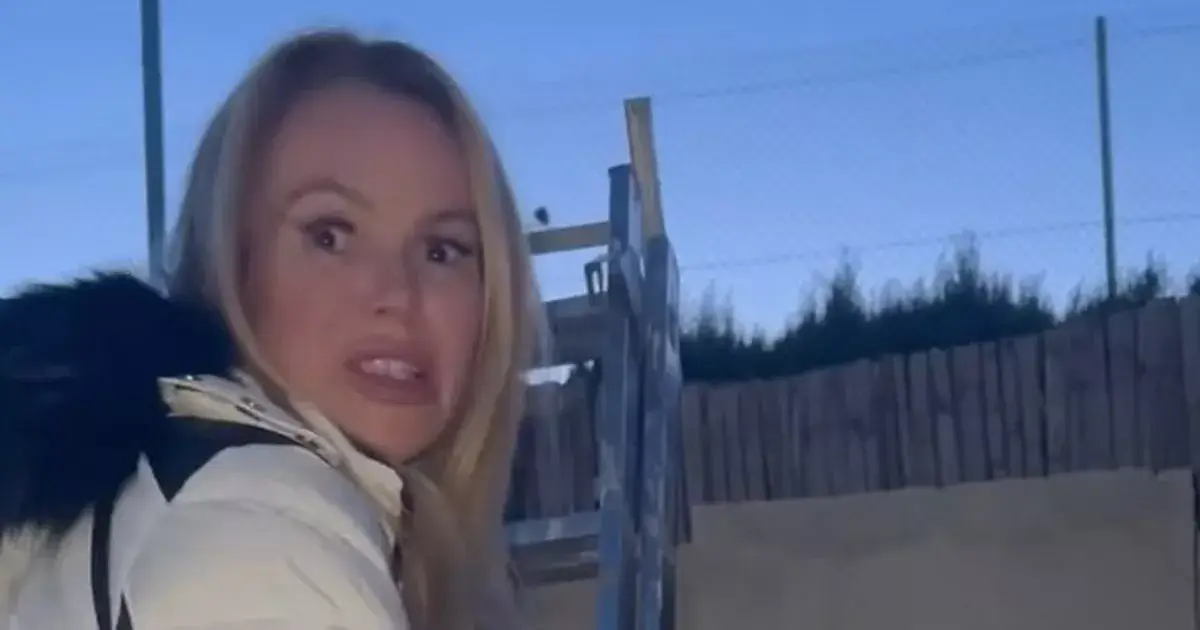 Amanda Holden, 53, forced to climb over wall to get to work after getting trapped
