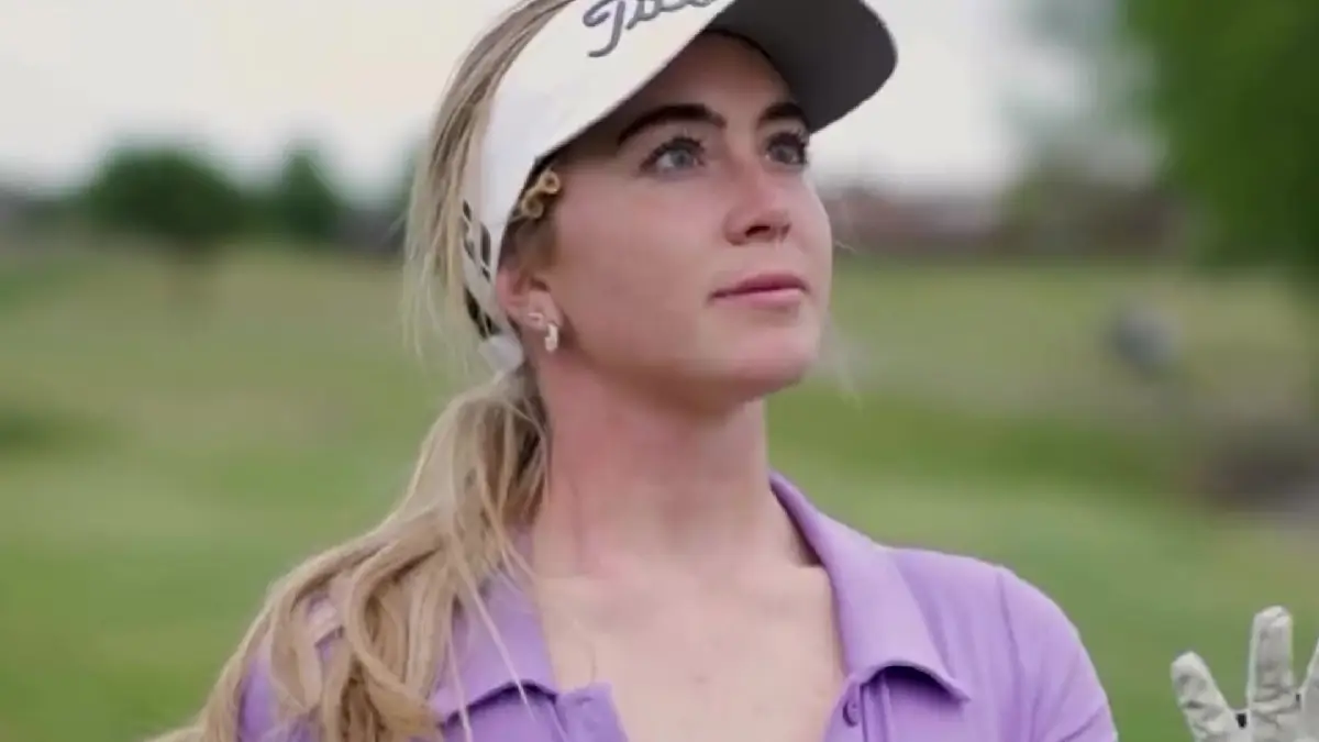 Grace Charis goes braless on the golf course as fans are left stunned by her ‘absolutely gorgeous’ figure-hugging outfit