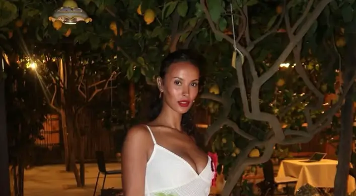 Maya Jama looks breathtaking in her lovely floral gown as she lands in Mallorca, gearing up for the new season of Love Island!