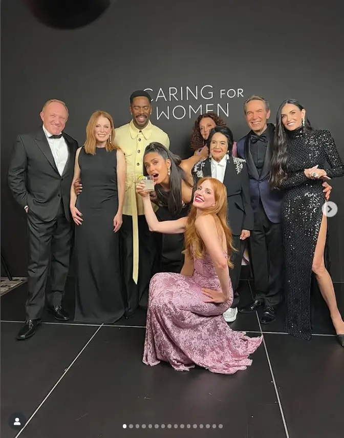 At the fancy Kering Foundation 4th Annual Caring For Women Dinner in New York City, Salma Hayek looked amazing in a low-cut black dress.